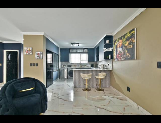 3 BEDROOM HOUSE FOR SALE IN SONNEVELD